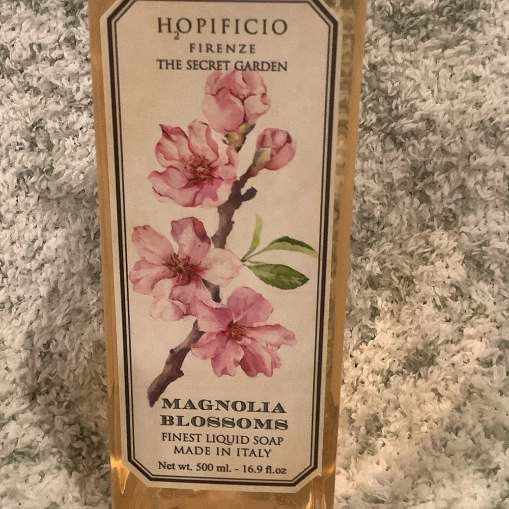Hopificio Firenze The Secret Garden Scented Magnolia Blossoms Hand Soap NWT - Picture 4 of 16